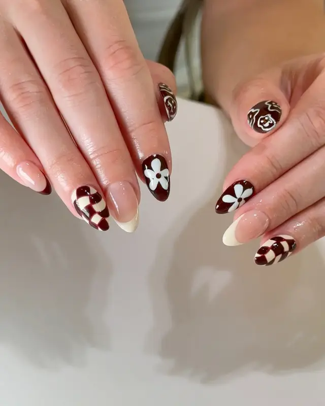Brown and cream floral manicure